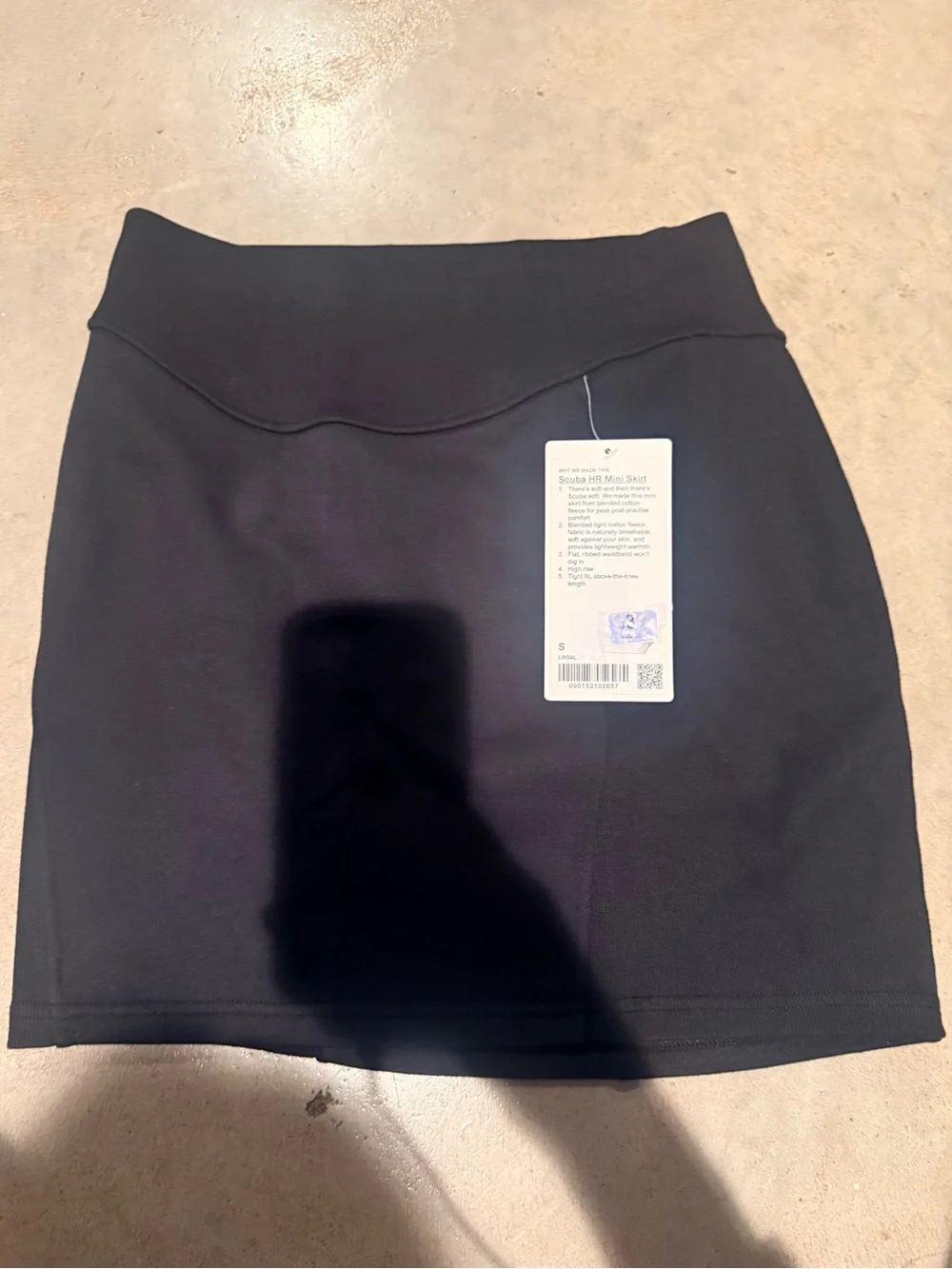 LULULEMON Scuba HR Black Stretch Mini Skirt